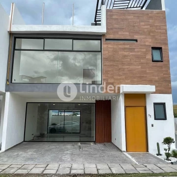 CASA EN VENTA EN PUNTA DEL SOL, ZONA SUR, C.U. PUEBLA.
