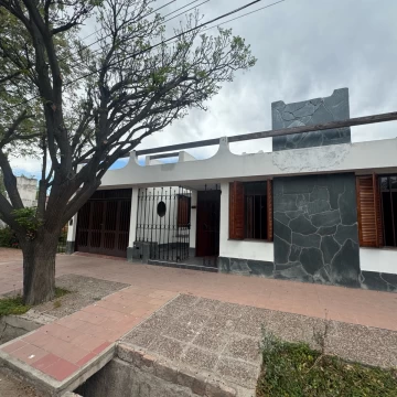 Casa en Alquiler - Barrio Trapiche - Godoy Cruz - Mendoza