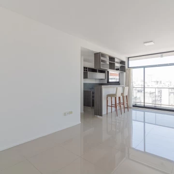 2 AMBIENTES EN ALQUILER CON BALCON