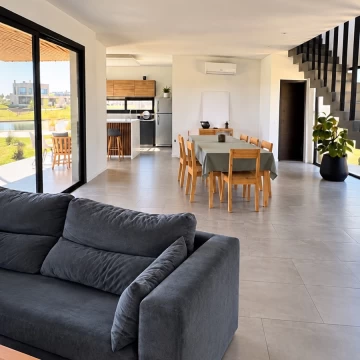 Casa AL RIO en el Naudir
