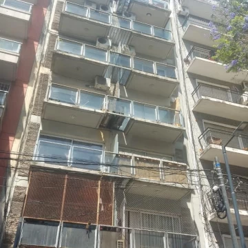 alquiler amoblado monoambiente amplio en pleno Recoleta