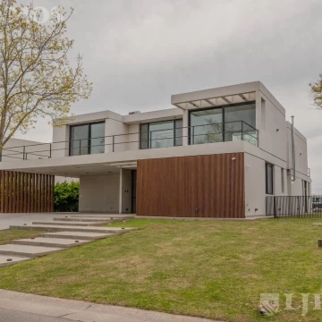 Casa en Ventas en Marinas - Puertos/Escobar