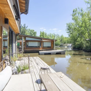 Casa flotante premium en Barrio Econáutico Hipocampo