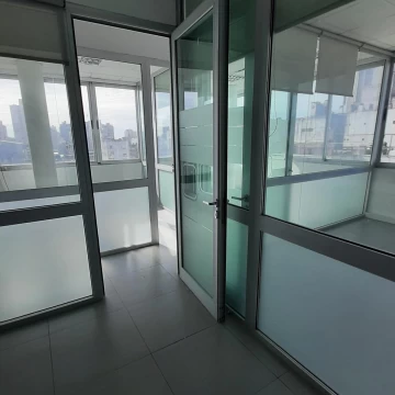 1791213137.jpg