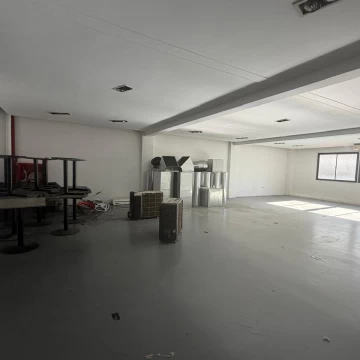Oficinas en block – 5 plantas de 160 m²   local a la calle – Villa Crespo