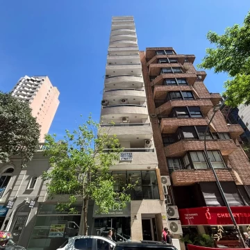 Departamento de Categoria en Alquiler | Dormitorio y medio | Balcon con asador propio