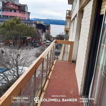 Departamento 3 dormitorios, amoblado, con balcón y vista al lago