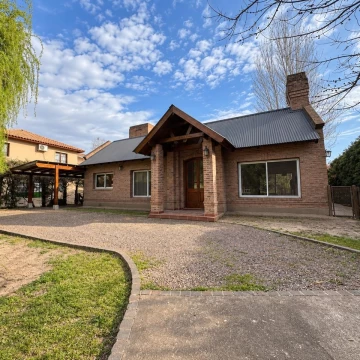 CASA EN VENTA 4 AMBIENTES COUNTRY SAN PATRICIO