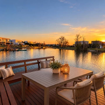 Casa Premium a la Laguna con Piscina Climatizada y Muelle Propio - El Cantón Norte