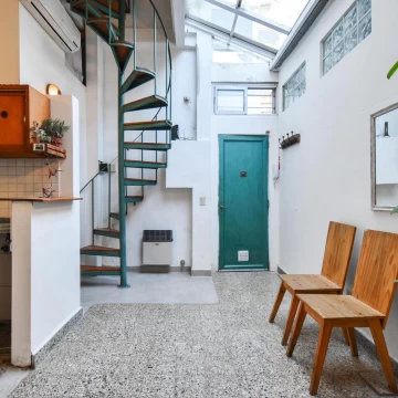 VENTA PH 2 AMB AMPLIOS CON BALCON EN VILLA URQUIZA - LUMINOSO SIN EXPENSAS!