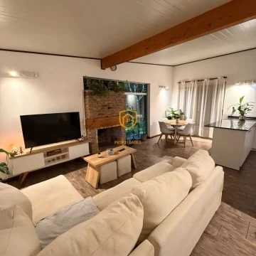 Casa en alquiler en Solymar con 2 dormitorios