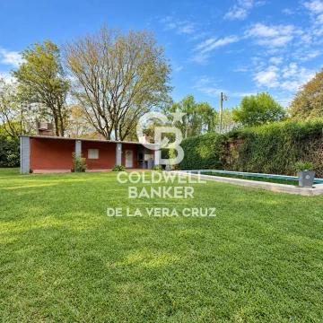 Casa Quinta con pileta en Sauce Viejo 