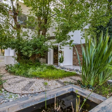 Casa de 4 dormitorios en Club de Campo ABRIL - Barrio El Molino