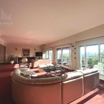 Departamento 4 ambientes en venta en Av. Libertador cochera, vig 24 hs