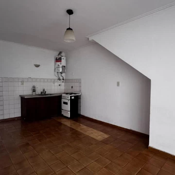 1791228248.jpg
