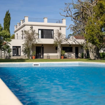 Casa de campo en Garzón