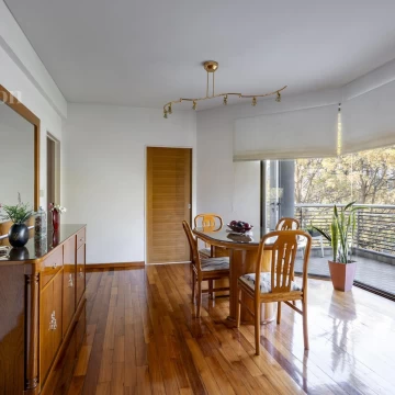 Venta Departamento 3 ambientes super luminoso con cochera en Parque Chacabuco