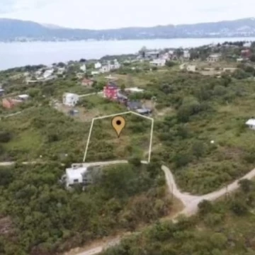  Se Vende Terreno en Villa Parque Siquiman 