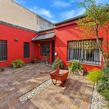 Venta Casa 4 Ambientes con Jardín en Florida