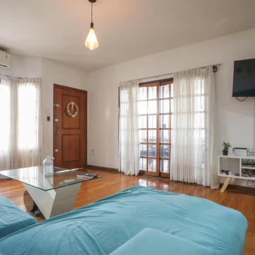 Casa en venta 5 ambientes en Villa Adelina