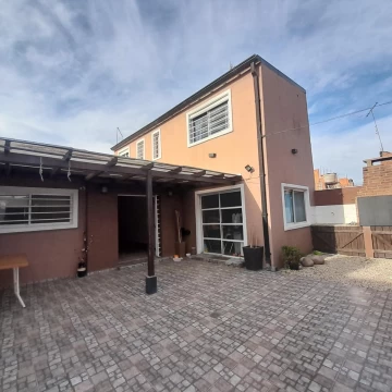 Venta PH 4 Ambientes en Merlo Norte