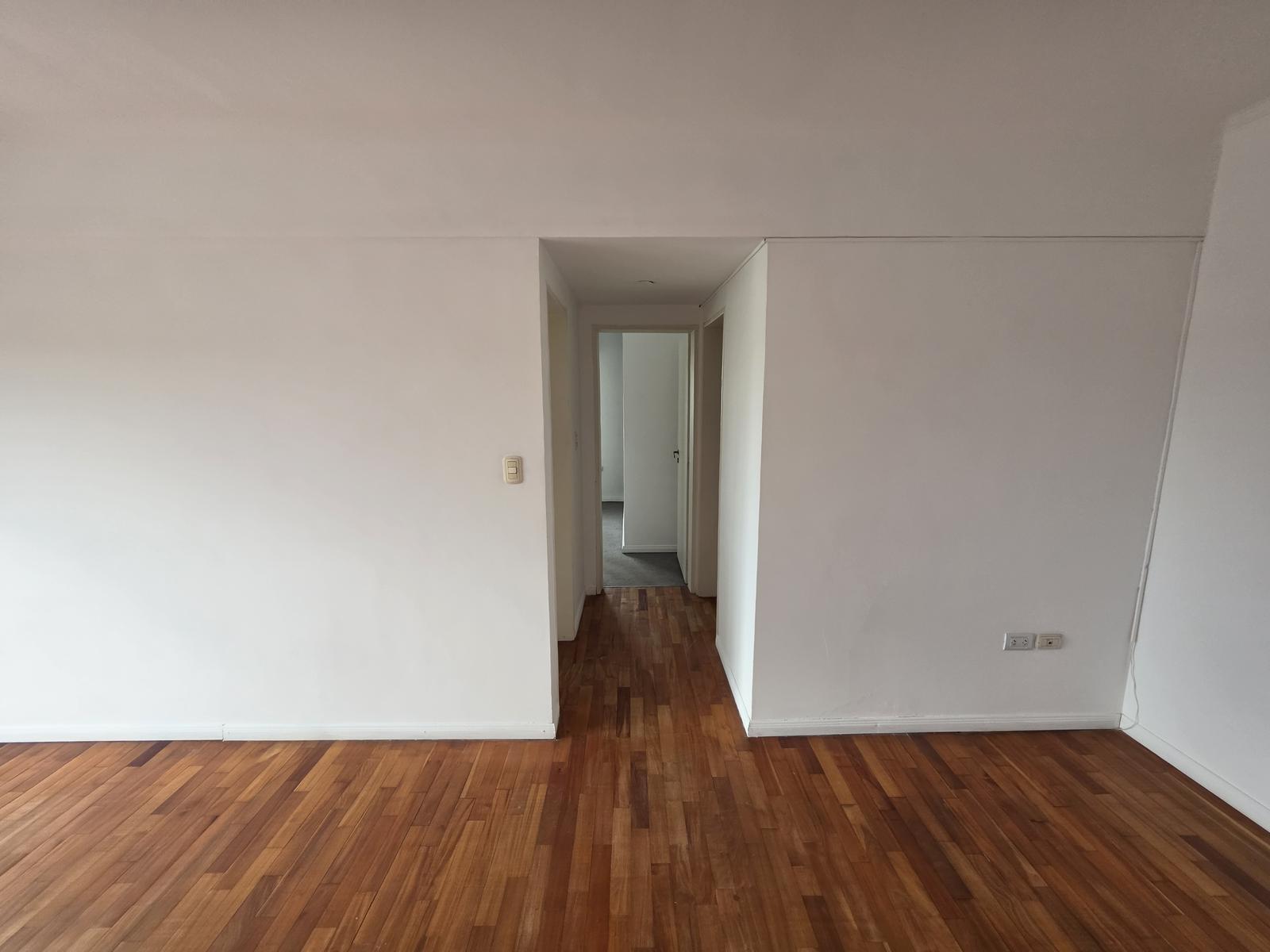 pasillo distribuidor
