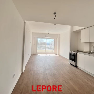 VENTA DEPARTAMENTO 1 AMBIENTE CABALLITO. LUMINOSO !