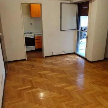 Departamento 2 ambientes  en alquiler Villa Crespo, Capital Federal . Incluye baulera !