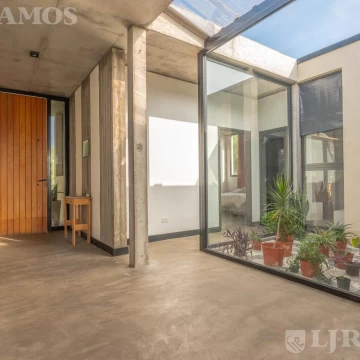 Casa en San Sebastián AREA 2 MB