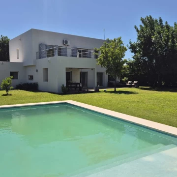 Casa Chalet en Alq. Temporario en El Encuentro, General Pacheco, Tigre