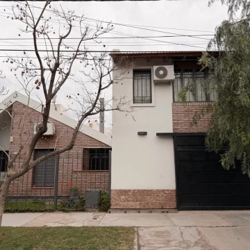 Casa - Las Heras