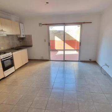 Venta departamento 1 Dormitorio con Patio amplio Exclusivo – Sobre Mendoza 3500 Echesortu