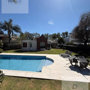 Casa en venta Country Jockey Club