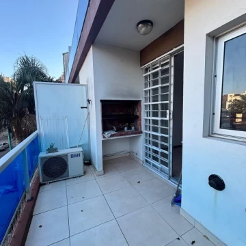 VENTA MONOAMBIENTE AL FRENTE CON BALCON C/ PARRILLA , VILLA URQUIZA, CABA