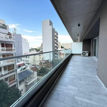 Departamento 3 ambientes en alquiler con balcón terraza, cochera y amenities