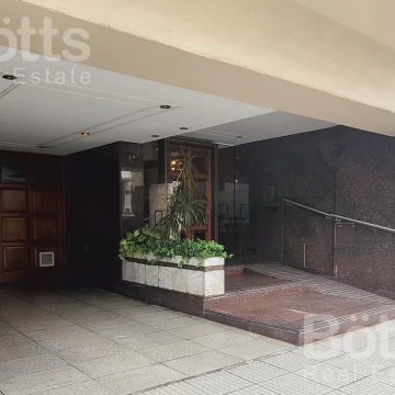 Departamento en Alquiler. 2 Ambientes. Súper Luminoso. Primera Junta. Caballito