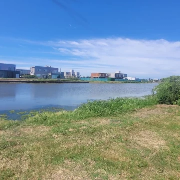 LOTE PUEBLOS DEL PLATA, B. MAGALLANES, A LA LAGUNA
