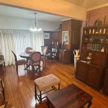 Duplex en Venta 4 Ambientes Quilmes Centro