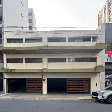 VENTA COCHERA EN QUILMES