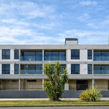 VENTA DPTO 3 AMB CON COCHERA PARQUE LINEAL