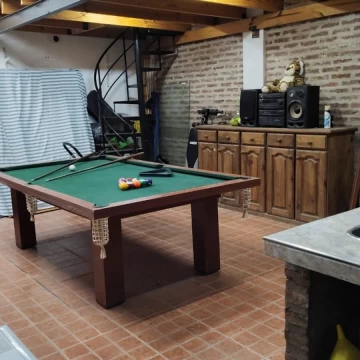 VENTA CASA 6AMB QUINCHO PARQUE PILETA BERNAL OESTE