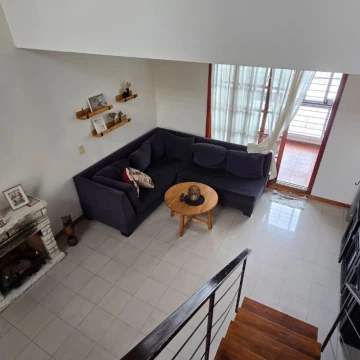 VENTA P.H. 4 AMB. WILDE CENTRO