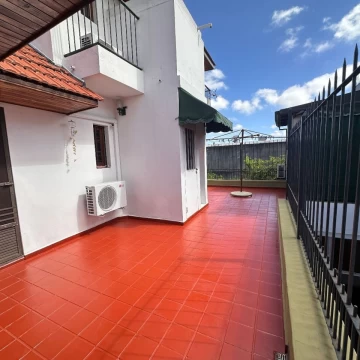 VENTA 2 PH EN BLOQUE QUILMES OESTE