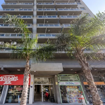 VENTA DEPTO 2 AMBIENTES WILDE CENTRO
