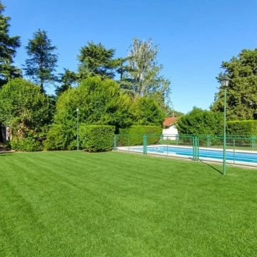 Venta Casa Quinta sobre un lote de 753 M2 Bosques