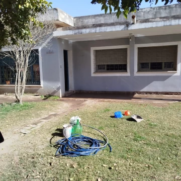 Casa a refaccionar sobre Av. Velez Sarfield al 6300