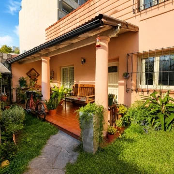 VENTA PH 5 AMBIENTES EN BERNAL