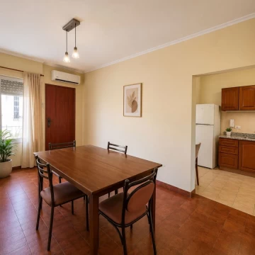 VENTA DE PH 4 AMB CON COCHERA EN BERNAL
