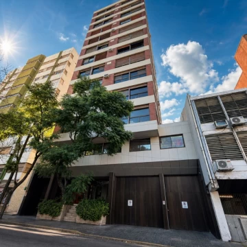 VENTA PISO CATEGORIA 190.m COCHERA QUILMES CENTRO
