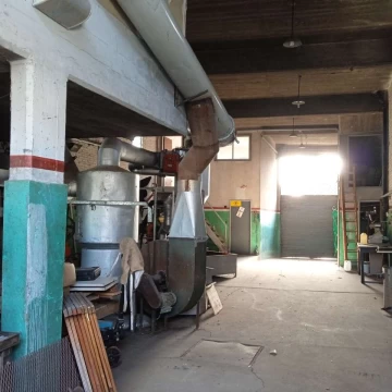 VENTA DEPOSITO CON 5 DEPTOS EN BLOCK AVELLANEDA